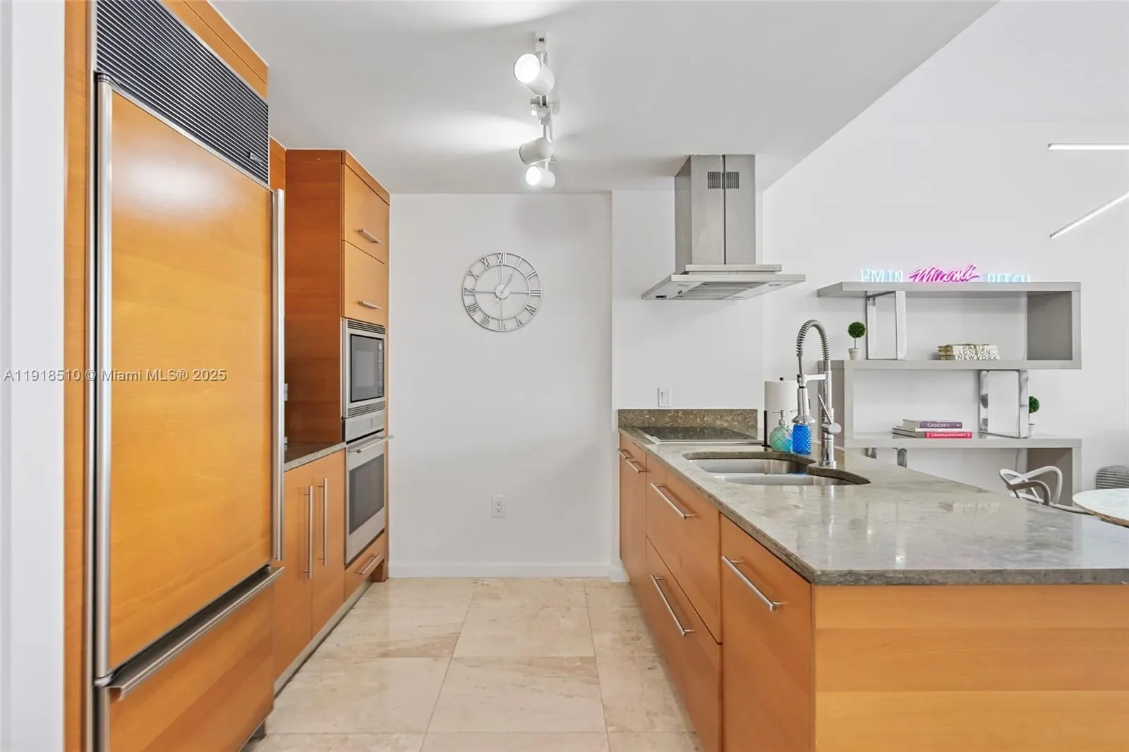 485 Brickell Ave 3503, Miami, Florida, United States. - Photo 5