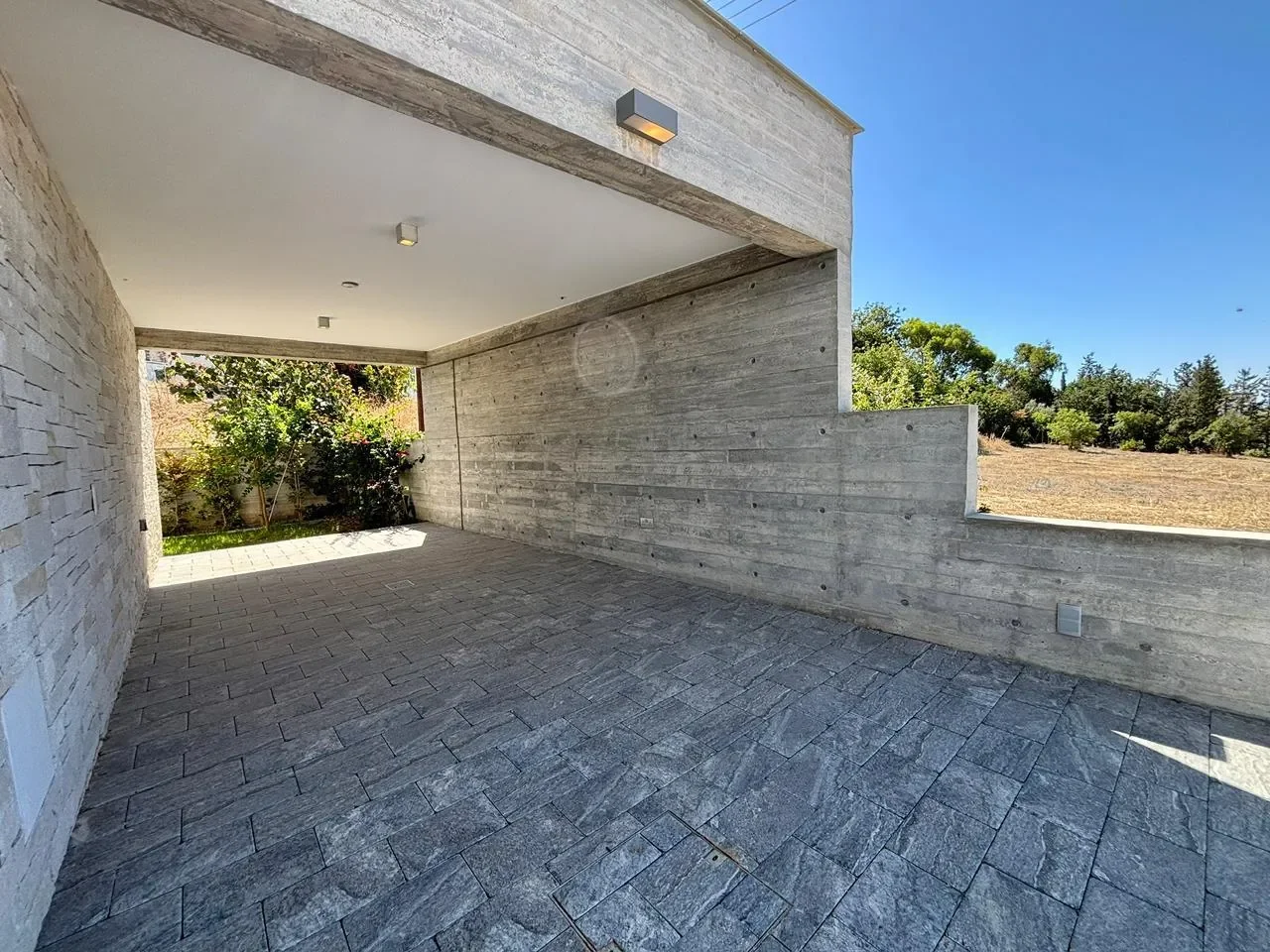 Gallery photo 11