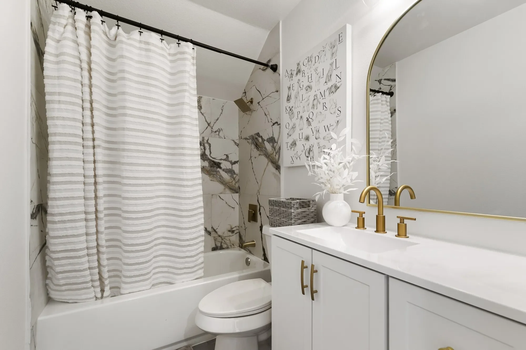 2639 Valley Creek Trail, McKinney, TX 75072, McKinney, Texas, United States. - Photo 16