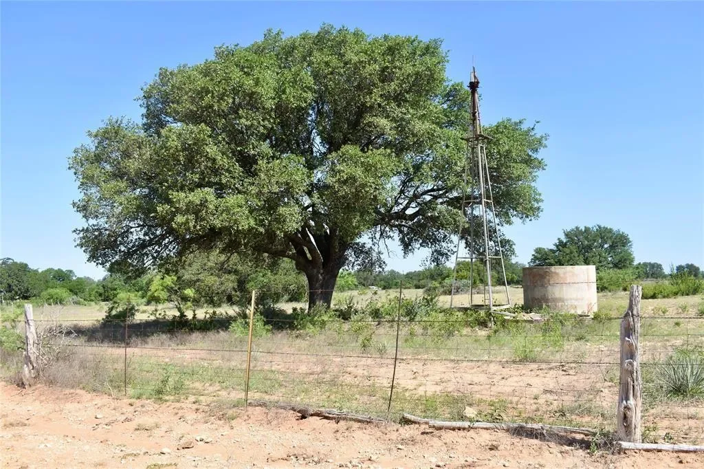 8228 US HWY 377, Rochelle, Texas, United States. - Photo 32