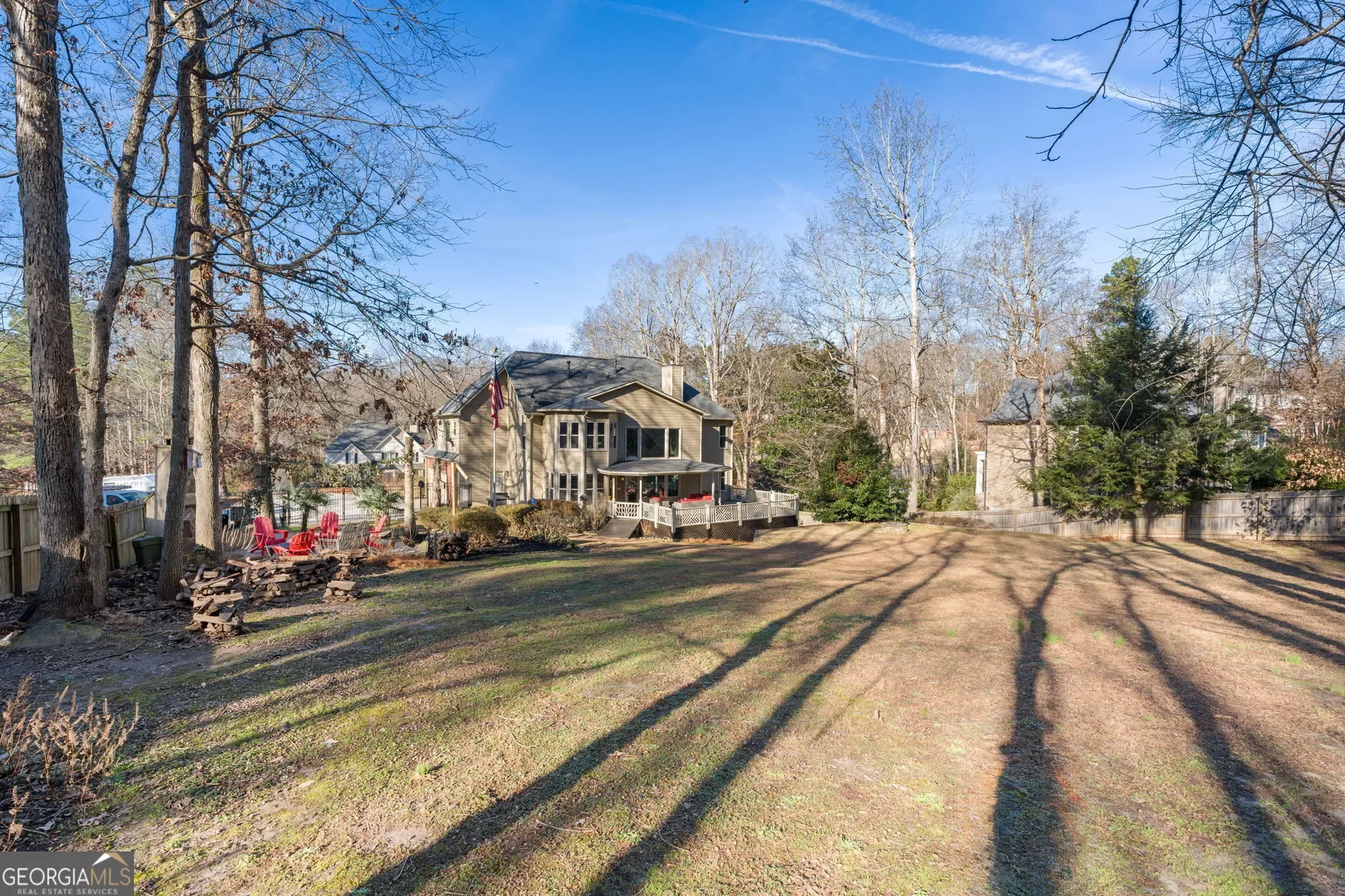 Exterior photo 5