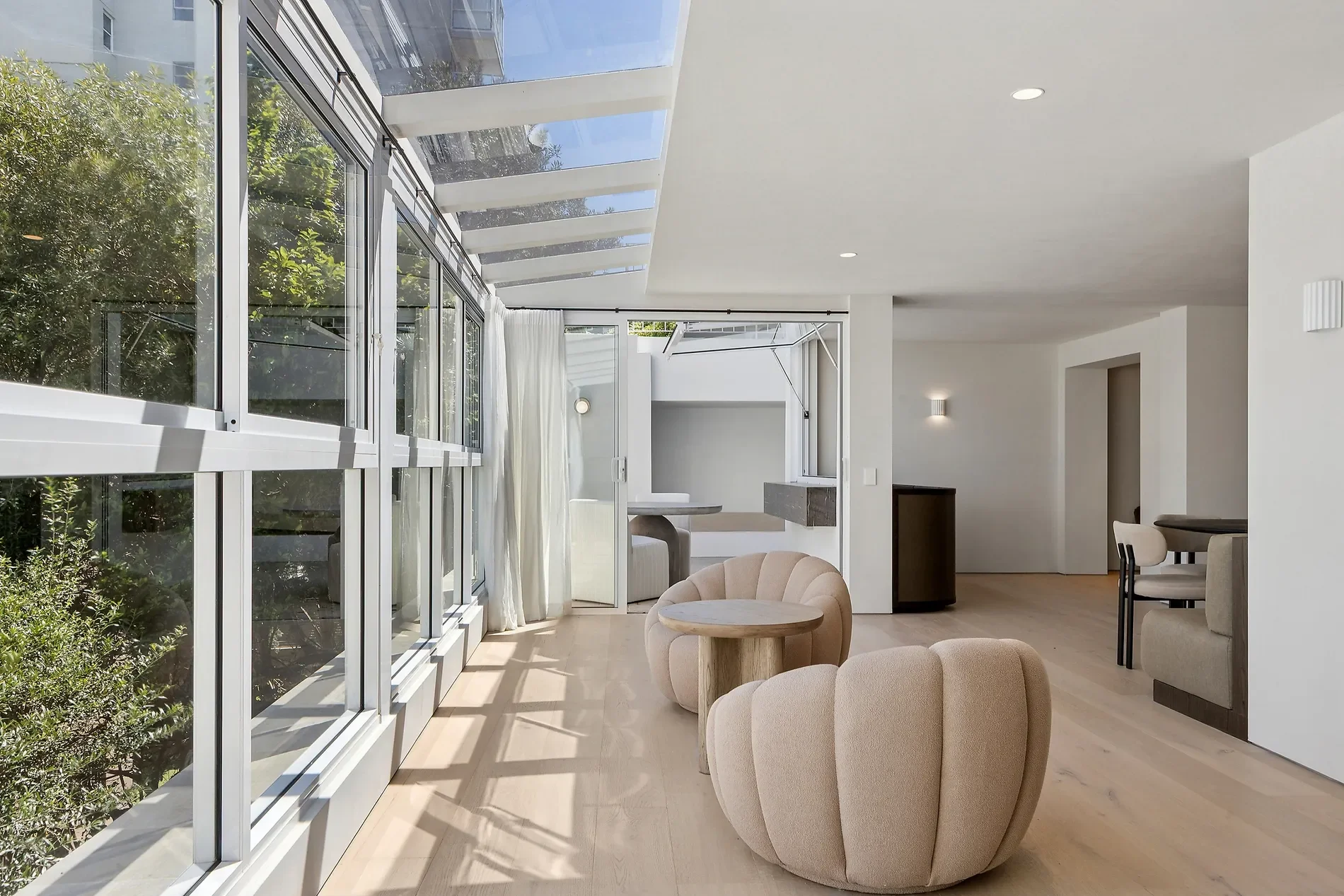 Gallery photo 8