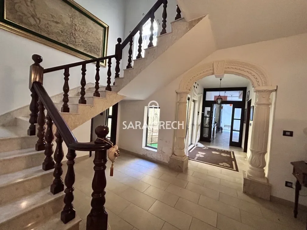 Gallery photo 2