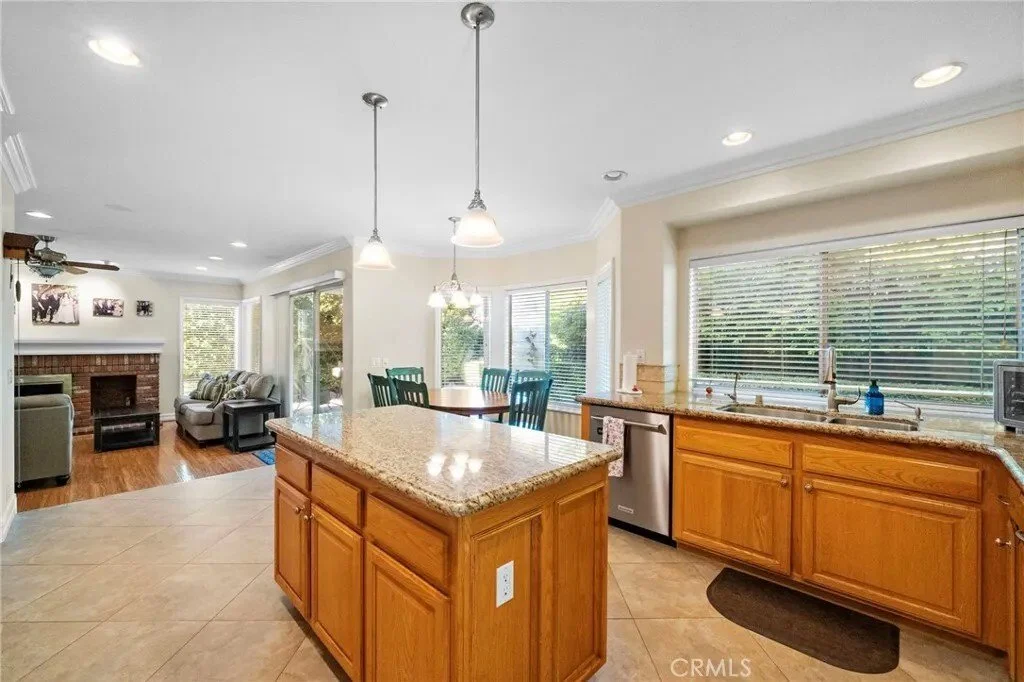 2811 N Roxbury Street, Orange, California, United States. - Photo 8