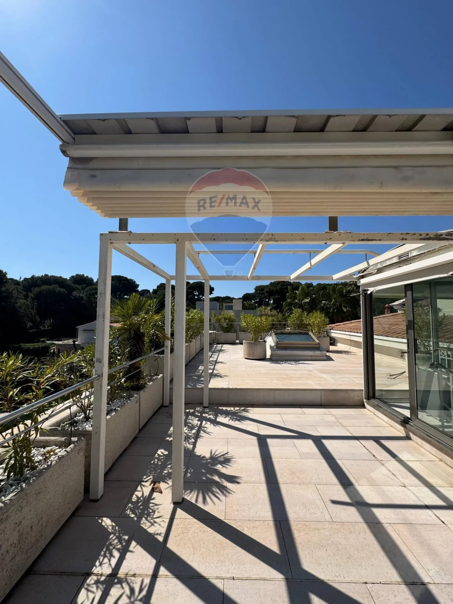 allee Monte Cristo 7, Roquebrune-Cap-Martin, Provence-Alpes-Côte d'Azur, France. - Photo 15