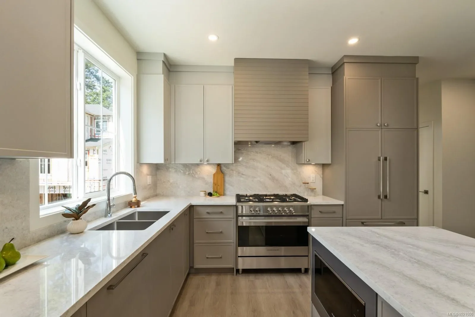 2770 Vantilburg Cres 204, Langford, British Columbia, Canada. - Photo 3