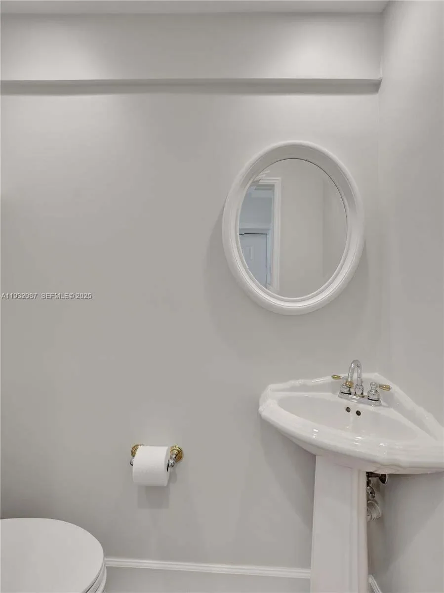 Gallery photo 3