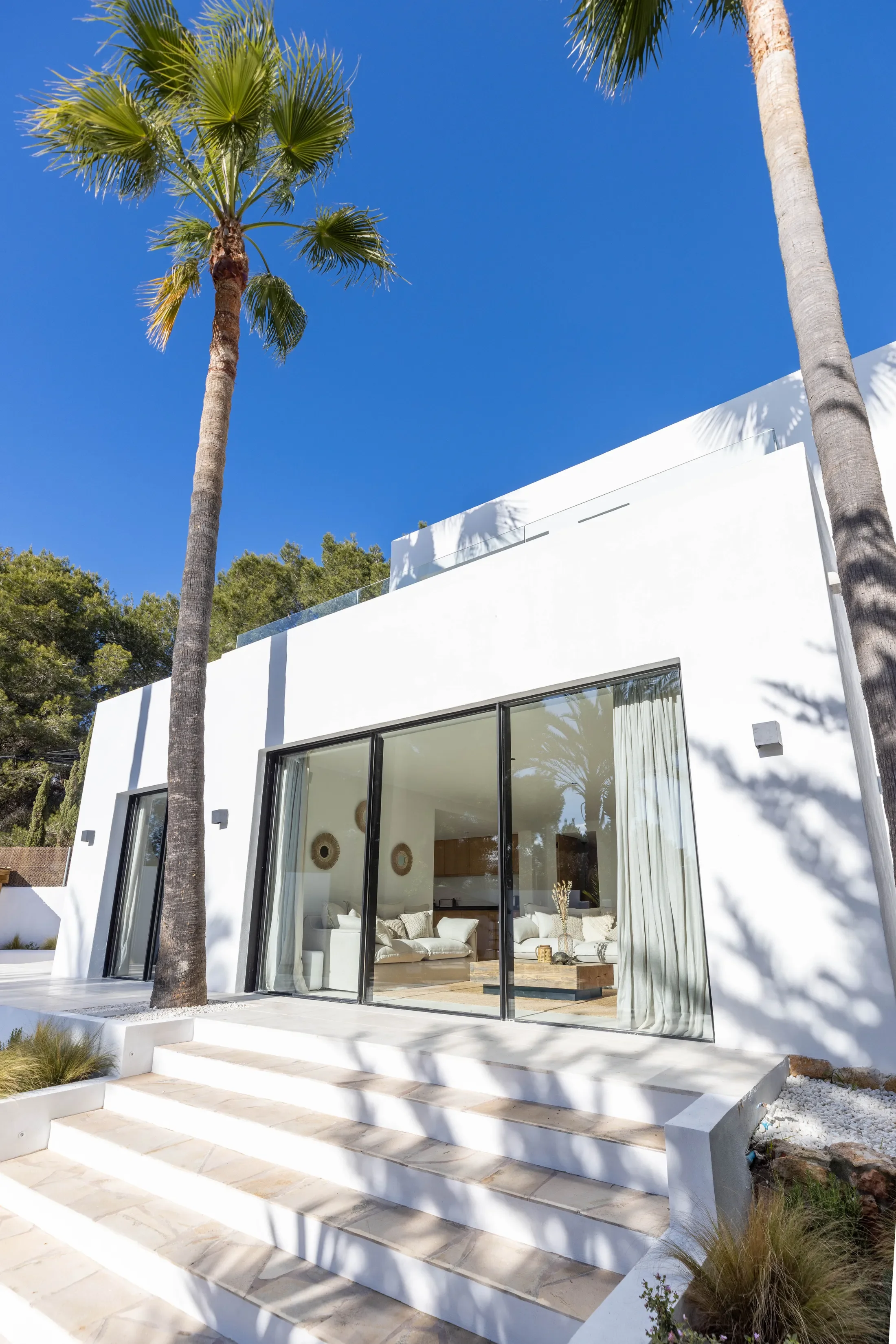 Exterior photo 12