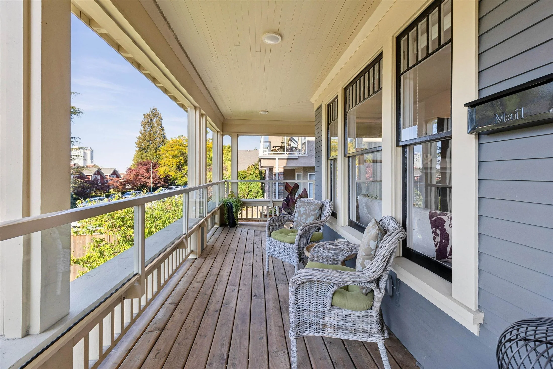 Exterior photo 10