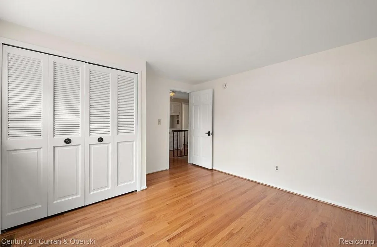 26004 Shirley Lane, Dearborn Heights, MI 48127, Dearborn, Michigan, United States. - Photo 23