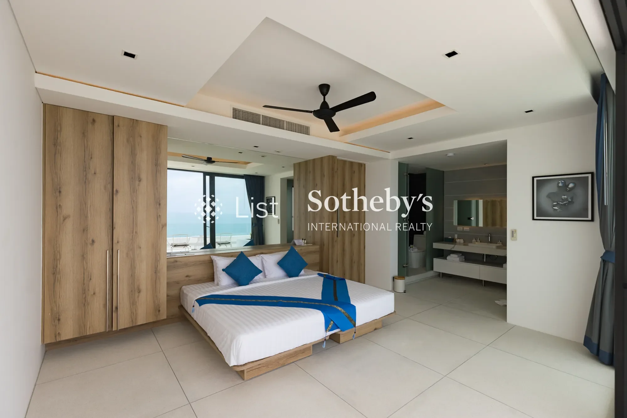Gallery photo 8