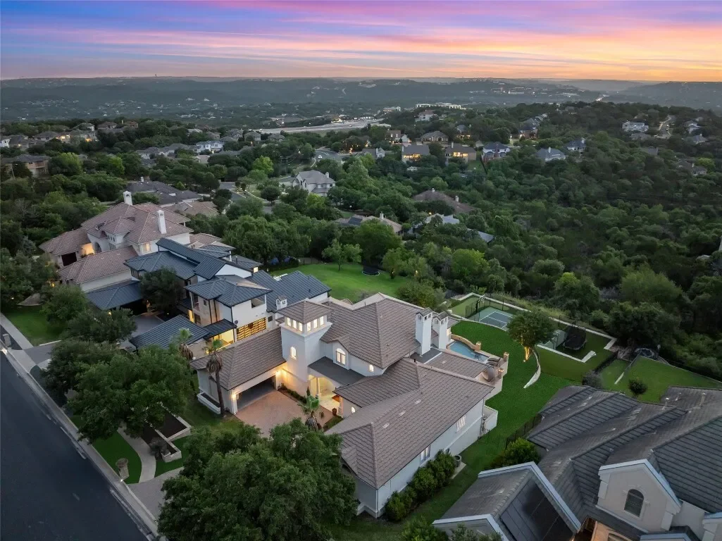2547 Waymaker Way, Austin, TX 78746, Austin, Texas, United States. - Photo 29