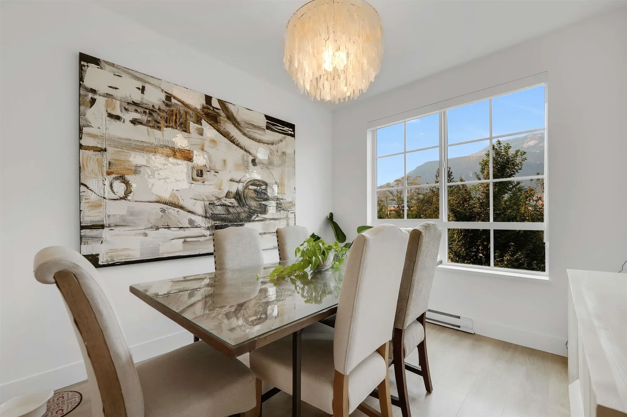 38053 Helm Way, Squamish, British Columbia, Canada. - Photo 6