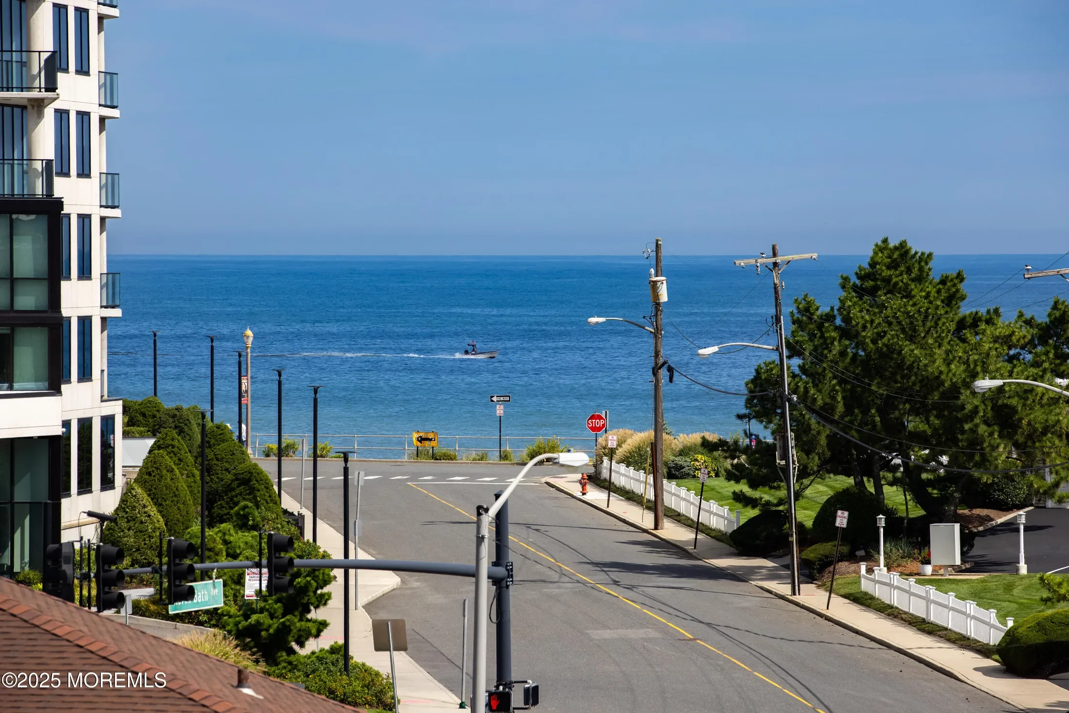 2 Seashore Drive, Long Branch, New Jersey, United States. - Photo 17