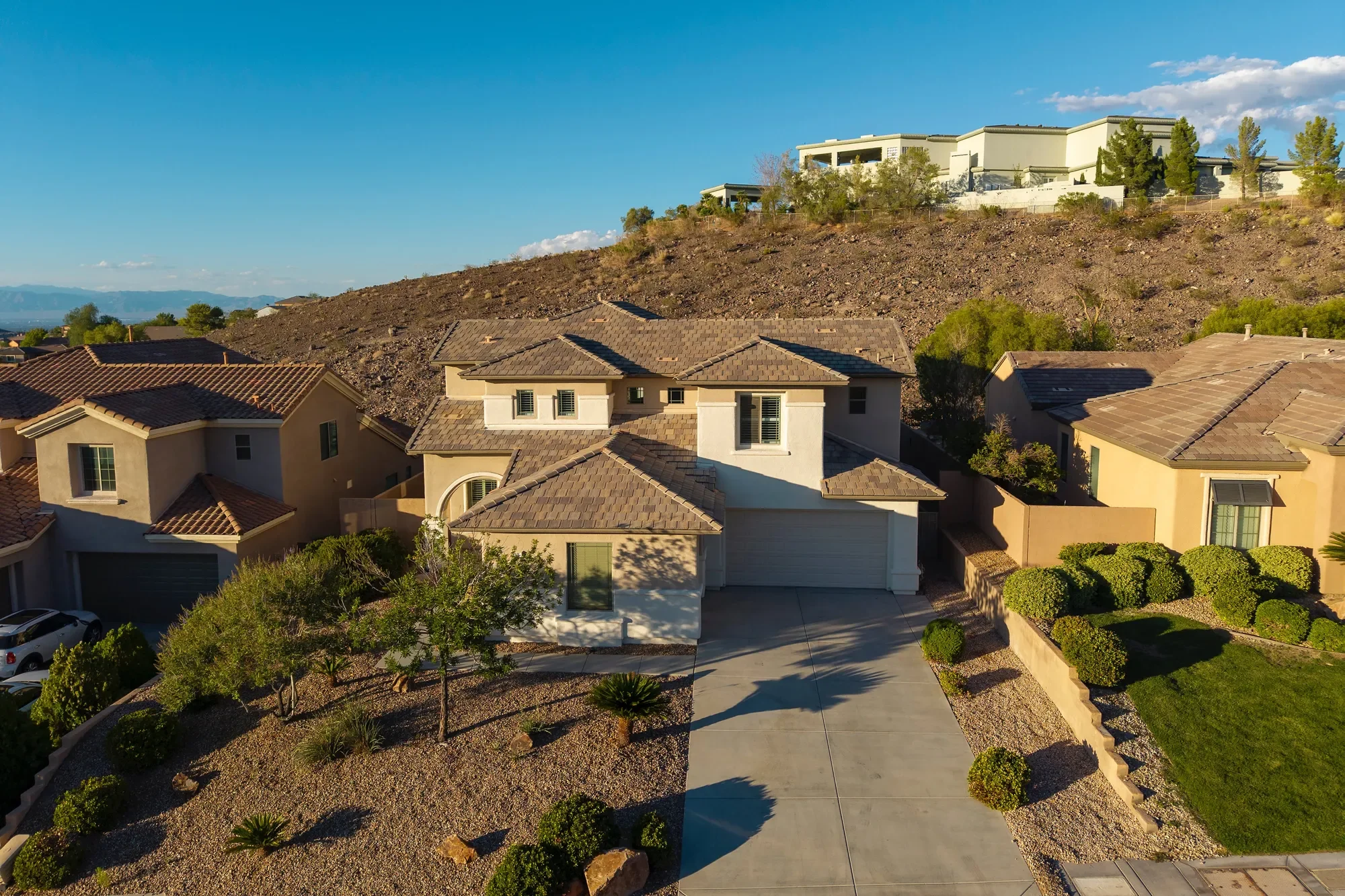 12 Oro Valley Drive, Henderson, NV 89052, Henderson, Nevada, United States. - Photo 42
