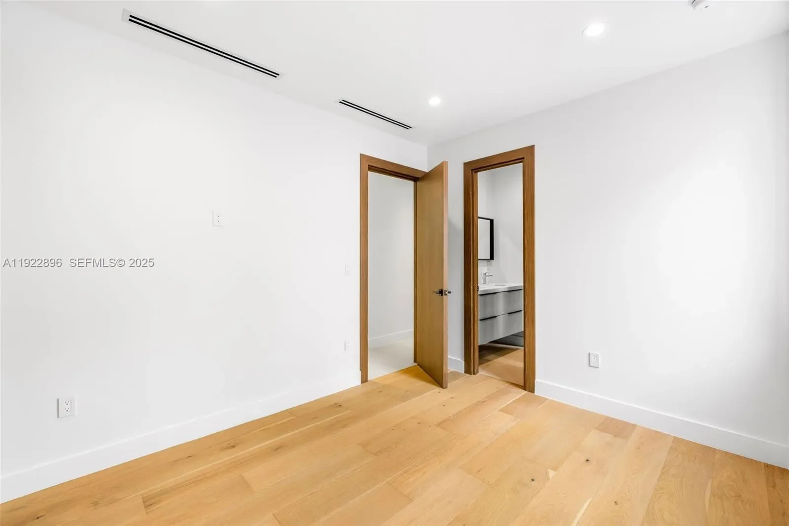66 NW 50th St, Miami, Florida, United States. - Photo 40