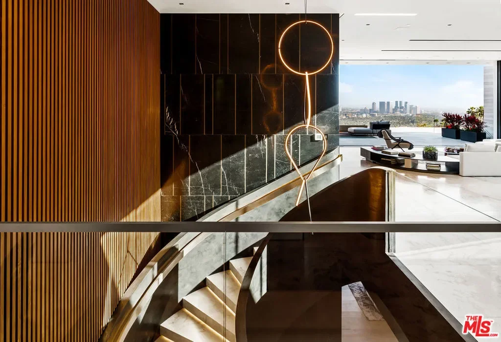 1108 Wallace, Beverly Hills, California, United States. - Photo 55