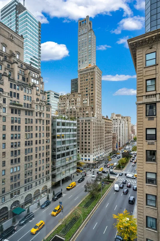 475 PARK AVE, New York, New York, United States. - Photo 2