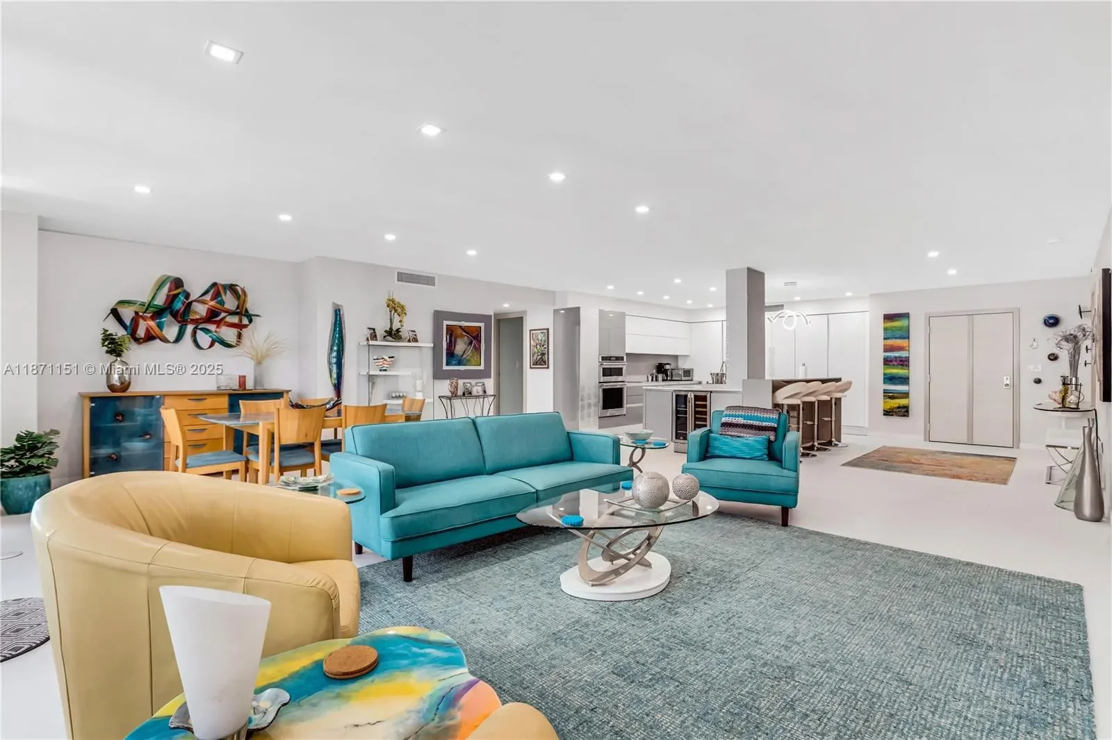 10155 Collins Ave 606, Bal Harbour, Florida, United States. - Photo 3