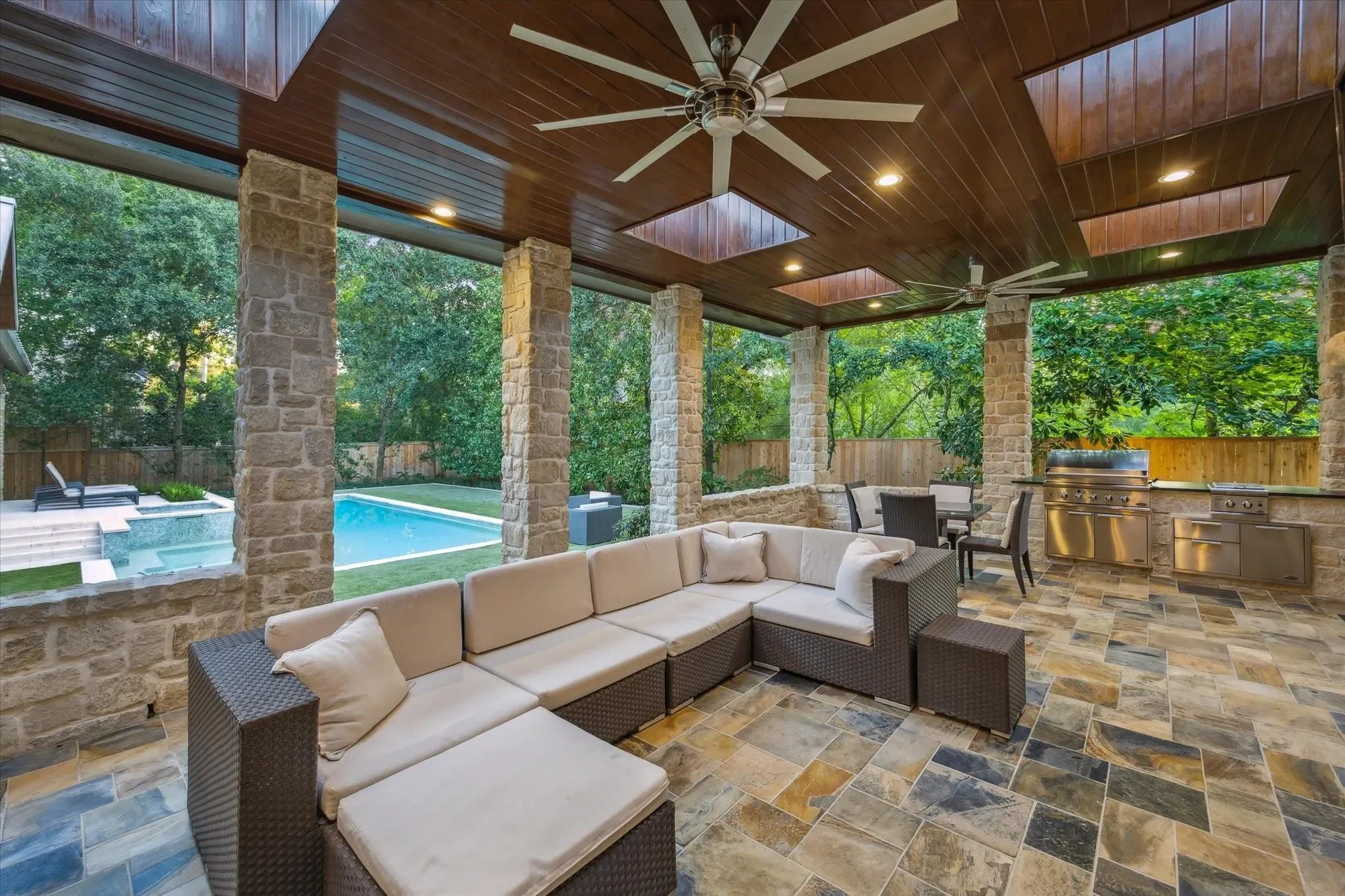 354 Piney Point Road, Houston, Texas, United States. - Photo 36