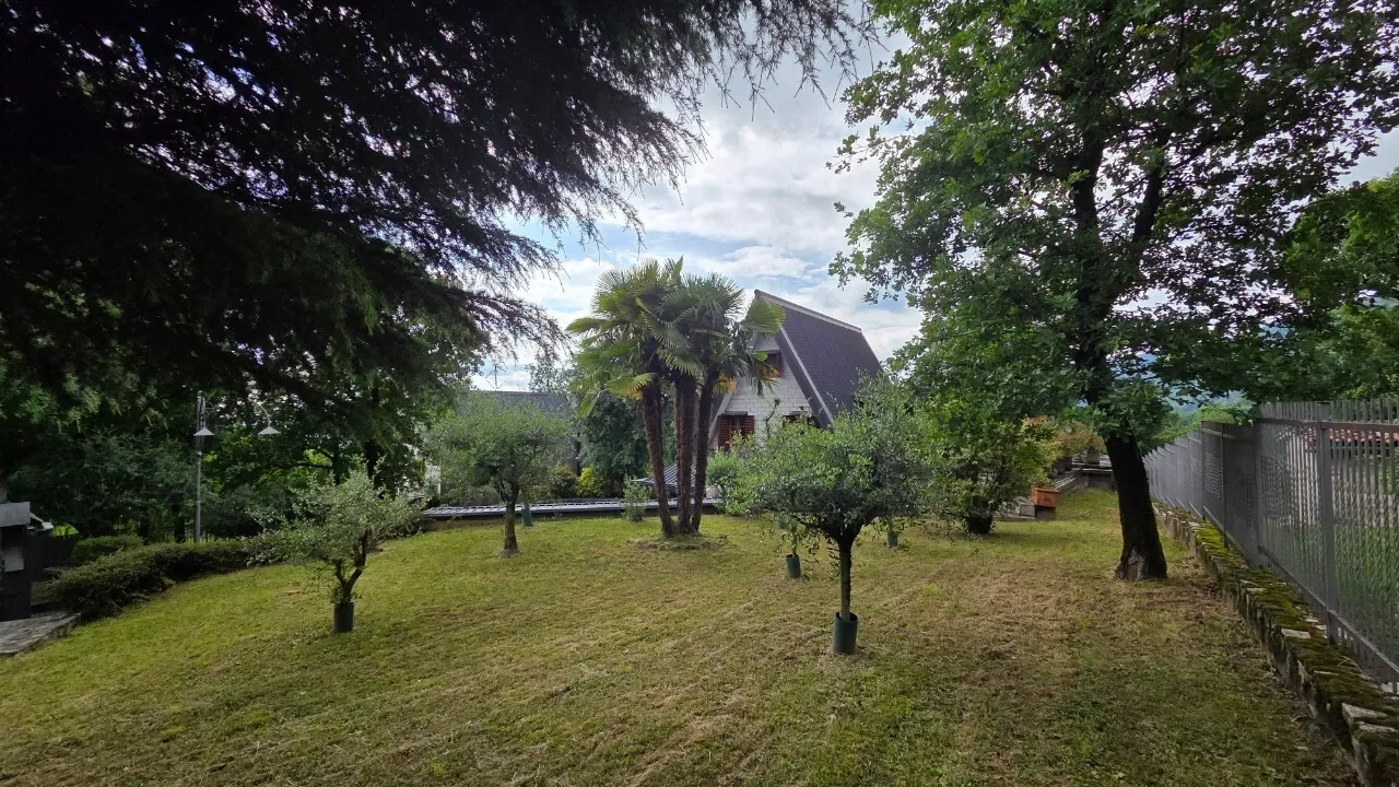 Ponteranica, Lombardy, Italy. - Photo 12