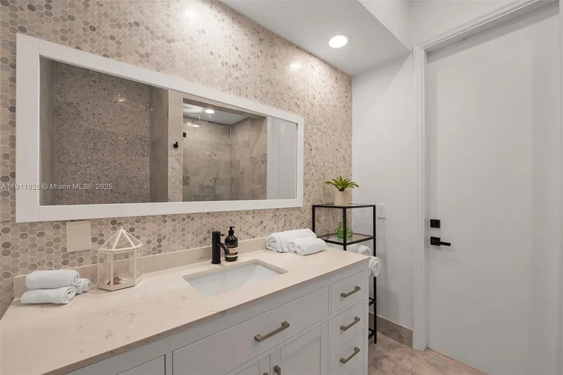 5801 SW 35th St, Miami, FL 33155, Miami, Florida, United States. - Photo 15