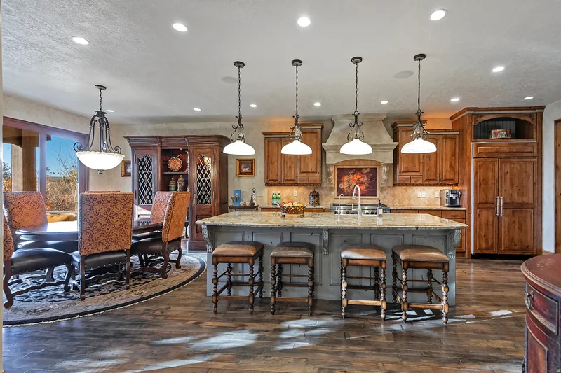 8778 S FALCON HEIGHTS LN, Sandy, Utah, United States. - Photo 35