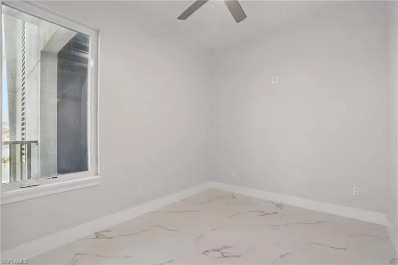 855 Lagoon ST, Fort Myers Beach, Florida, United States. - Photo 10