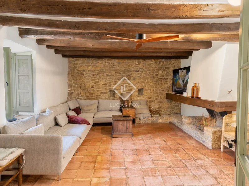 Castellar, Gualta, Girona, Gualta, Gualta, Catalonia, Spain. - Photo 22