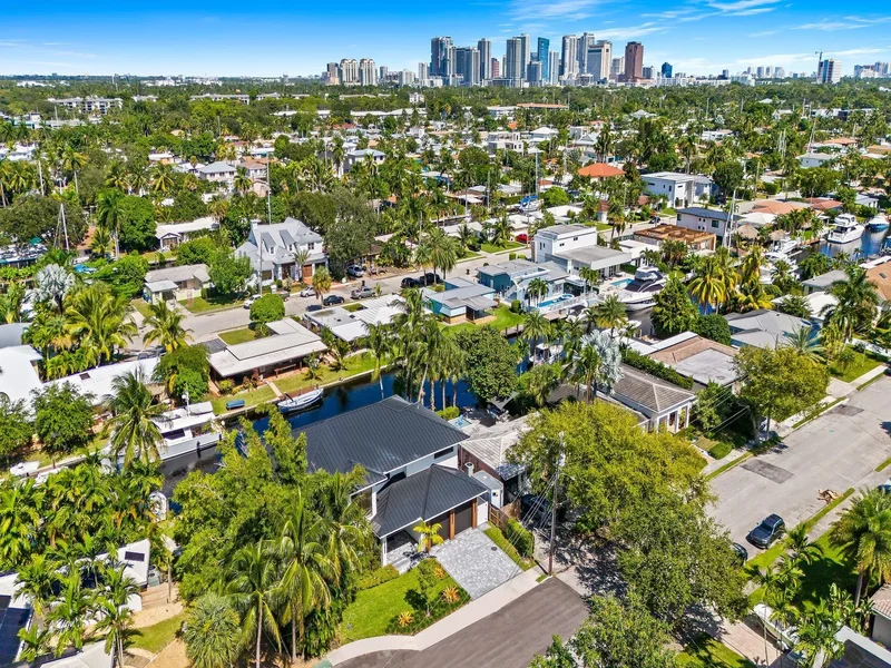 1317 Tangelo Isle, Fort Lauderdale, Florida, United States. - Photo 9