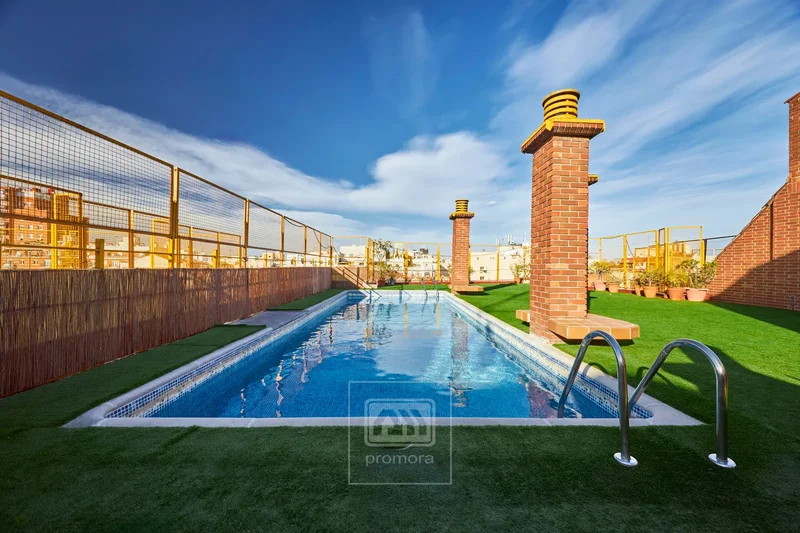 271M2 - SWIMMING POOL - ALMAGRO - LARGE GARAGE - ESTATE 1975 - 5 BEDROOMS - EXTERIOR - TERRACE