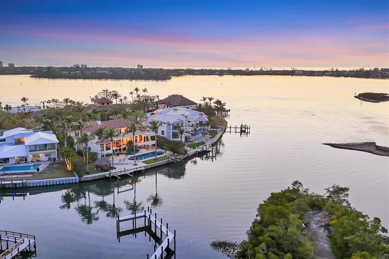 1137 N LAKE SHORE DRIVE, Sarasota, Florida, United States. - Photo 71