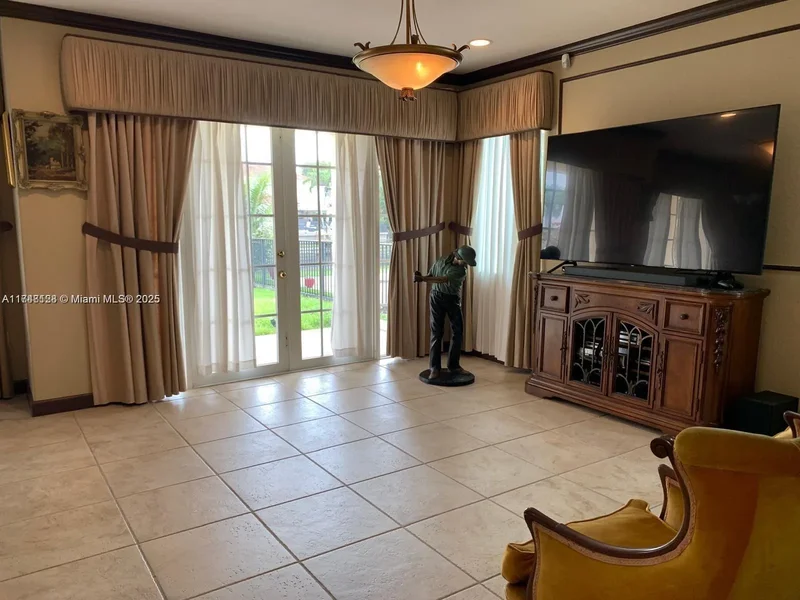 1065 SW 150Th Pl, Miami, FL, 33194, USA, Miami, Florida, United States. - Photo 4