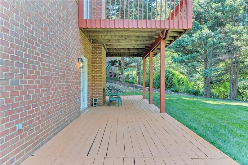 6787 Hidden Woods DR, Roanoke, VA 24018, Cave Spring, Virginia, United States. - Photo 101