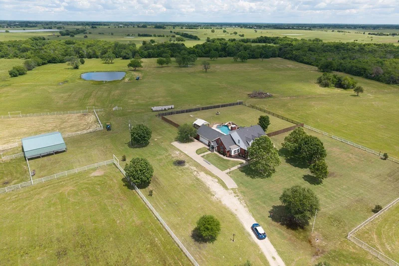 12485 Cr 4037, Kemp, TX 75143, Tool, Texas, United States. - Photo 39