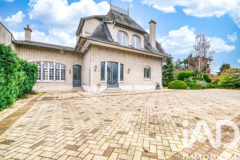 Évreux, Normandy, France. - Photo 8