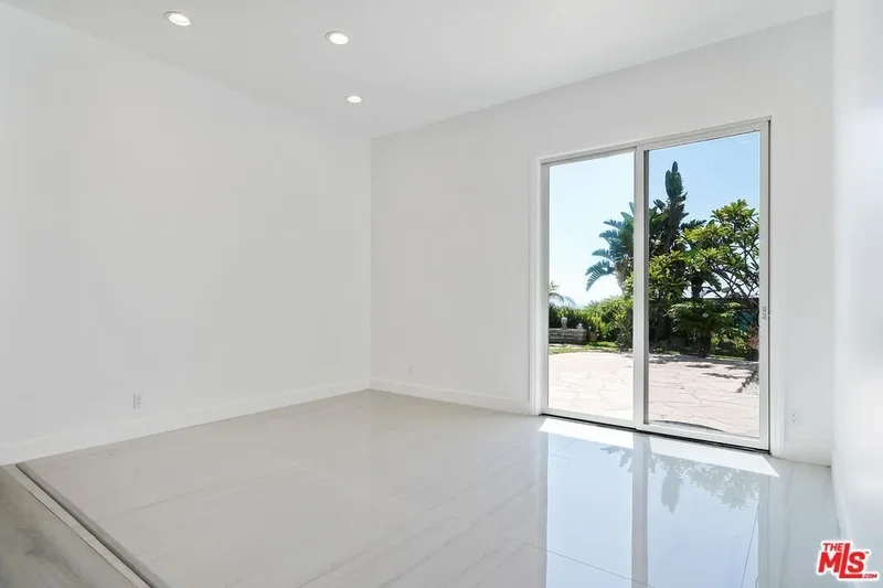 18073 Sandy Cape Dr, Pacific Palisades, CA, 90272, USA, Los Angeles, California, United States. - Photo 52