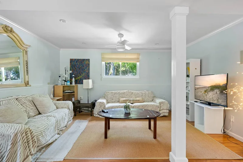Runnymeade Drive, Springs, New York, United States. - Photo 9