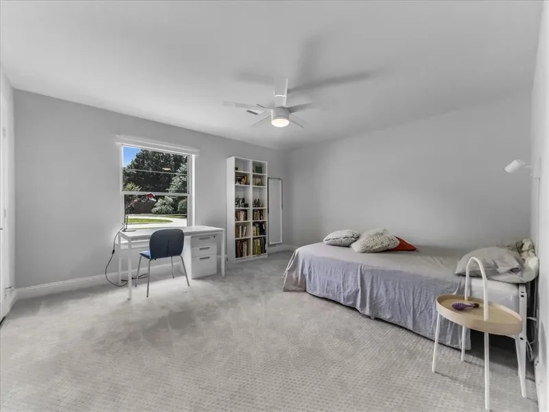 7049 Gateridge Drive, Dallas, Texas, United States. - Photo 19