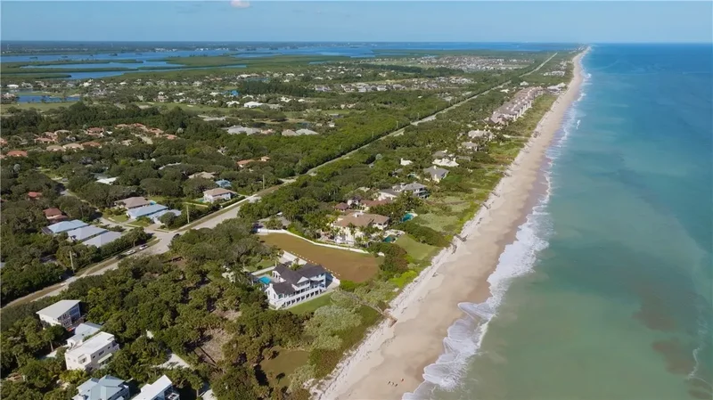 9600, 9610 Highway A1a, Vero Beach, Florida, United States. - Photo 20