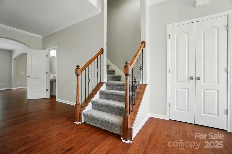 8115 Kelburn Lane , Charlotte, NC 28273, Charlotte, North Carolina, United States. - Photo 8