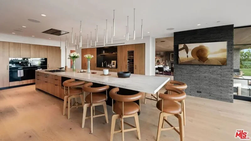 530 Leslie Lane, Beverly Hills, California, United States. - Photo 16
