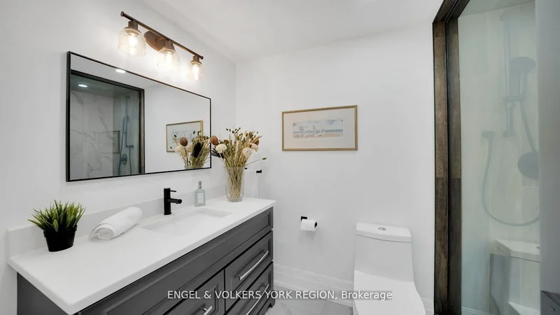 15 Silvergrove Road, Toronto, Ontario, Canada. - Photo 35