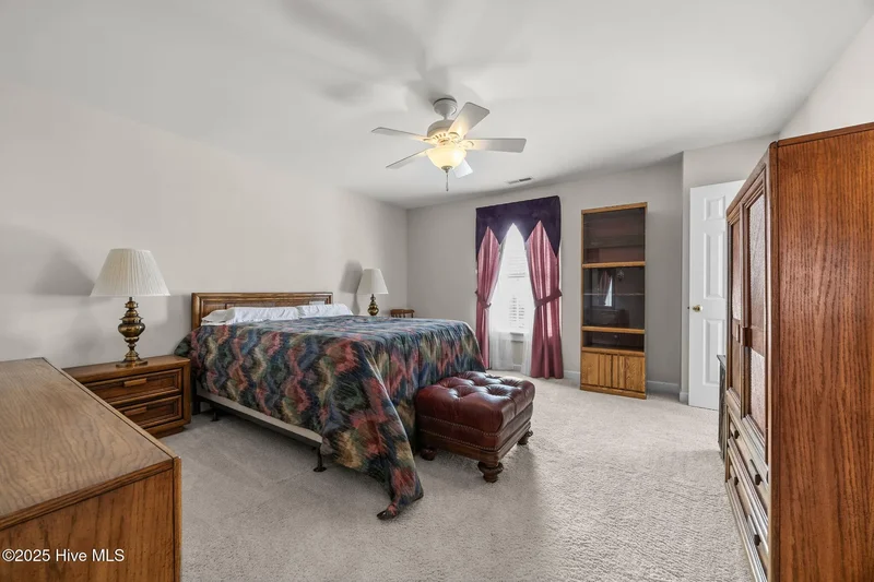 222 Shillings Chase Drive, Cary, North Carolina, United States. - Photo 29