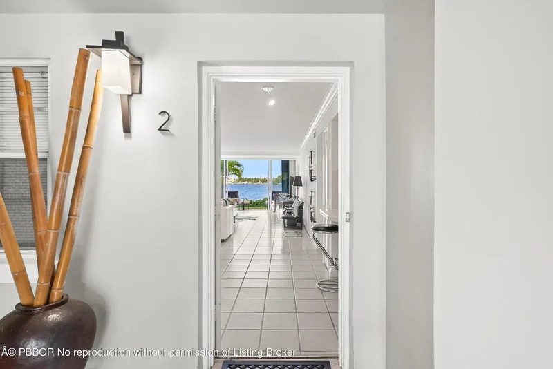2190 Ibis Isle, Palm Beach, Florida, United States. - Photo 25