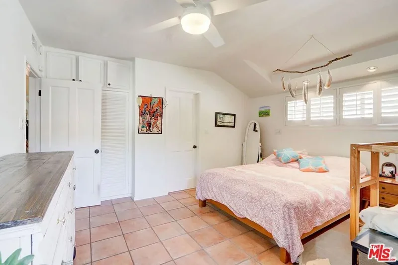 2716 Veteran Avenue, Los Angeles, California, United States. - Photo 16