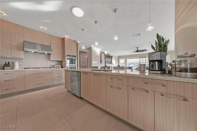 1999 Oliver Springs Street, Henderson, Nevada, United States. - Photo 24