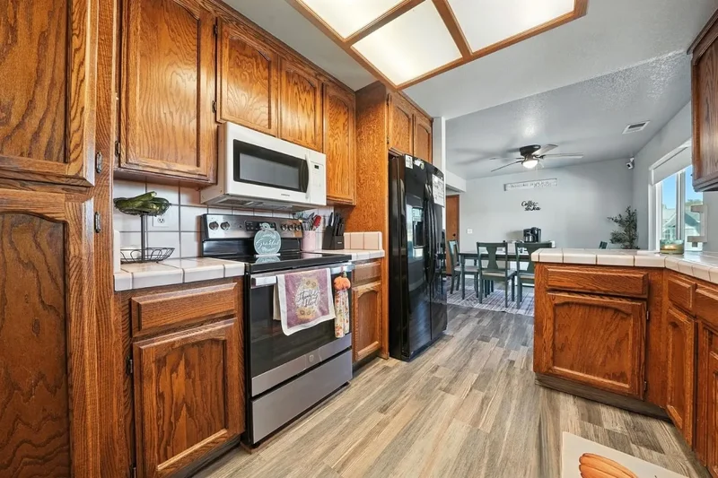 9680 Warren Road, Valley Springs, CA 95252, Valley Springs, California, United States. - Photo 38