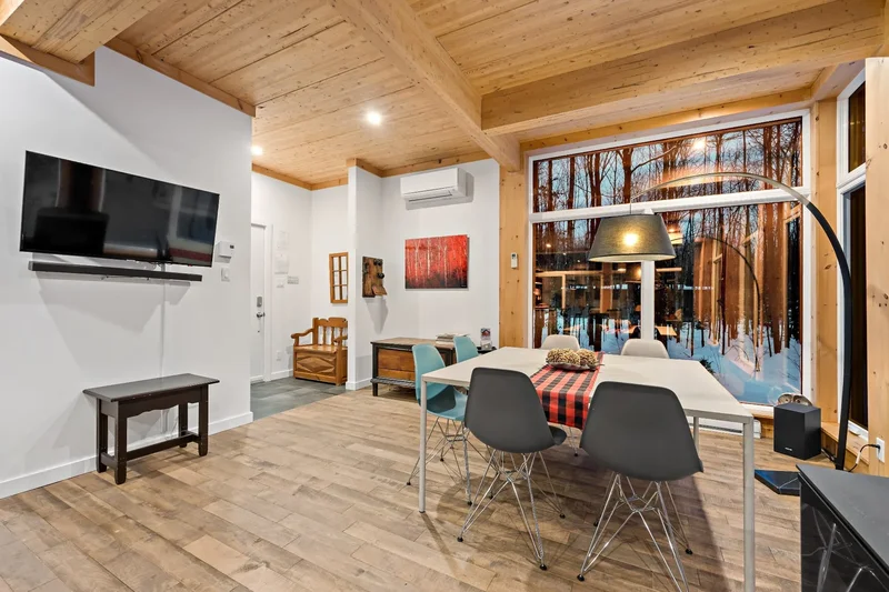 171 Ch. du Retour-aux-Sources, Laurentides, Amherst, Quebec, Canada. - Photo 2
