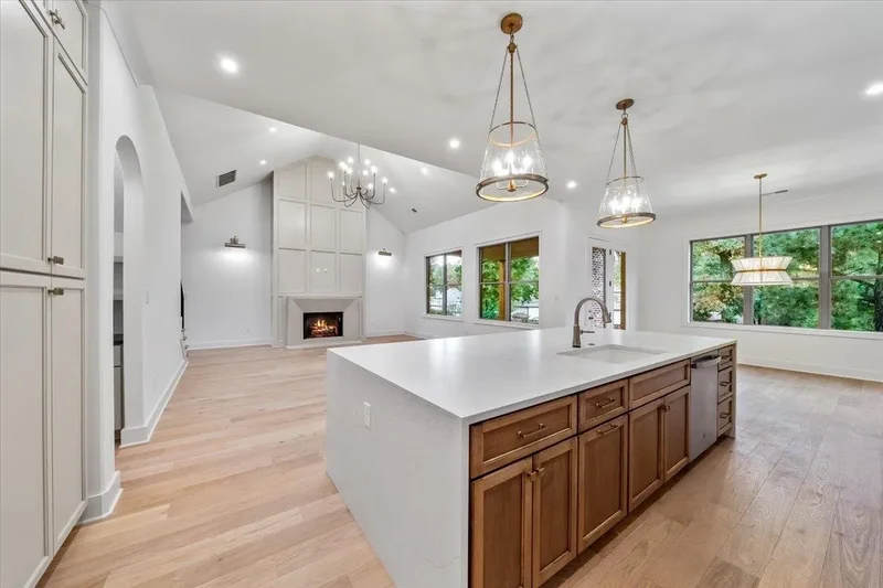 6363 W MASSEY MANOR LN, Memphis, TN 38120, Memphis, Tennessee, United States. - Photo 12